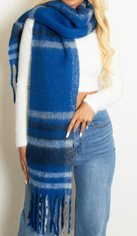 Check Print Fluffy Knit Scarf