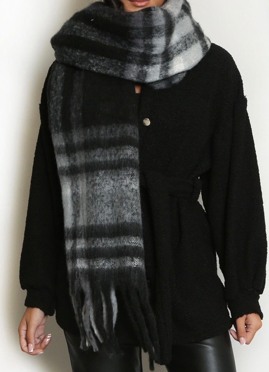 Check Print Fluffy Knit Scarf